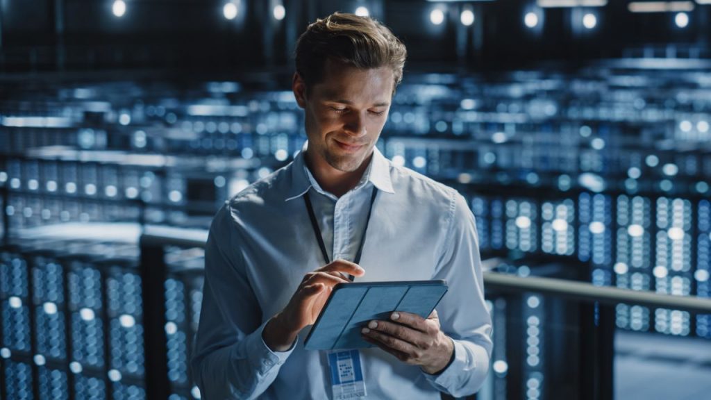 A Proactive Approach to Building an Effective Data Warehouse