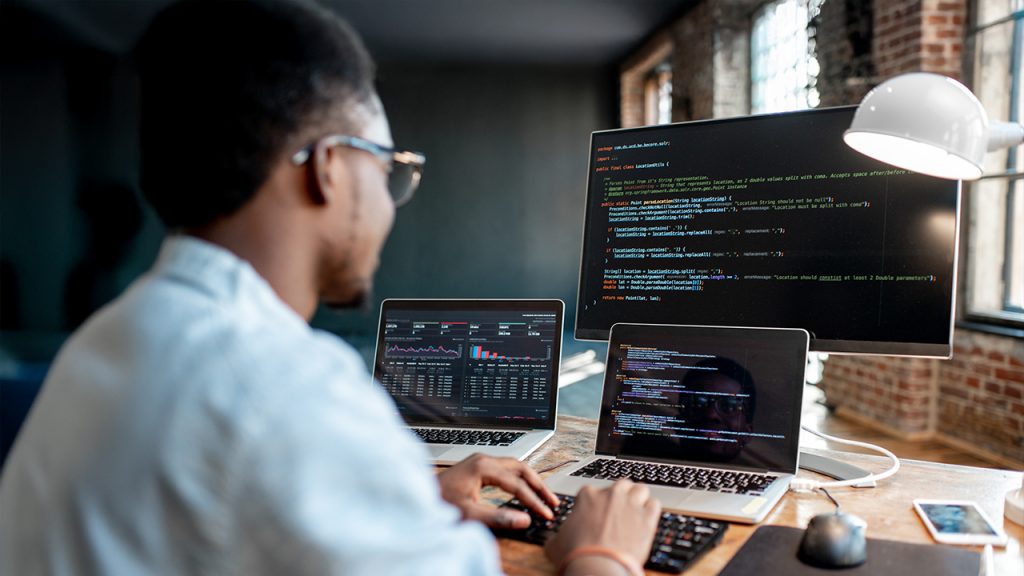 Learn How to Write Salesforce Schedulable Apex Class and Corresponding Test Class