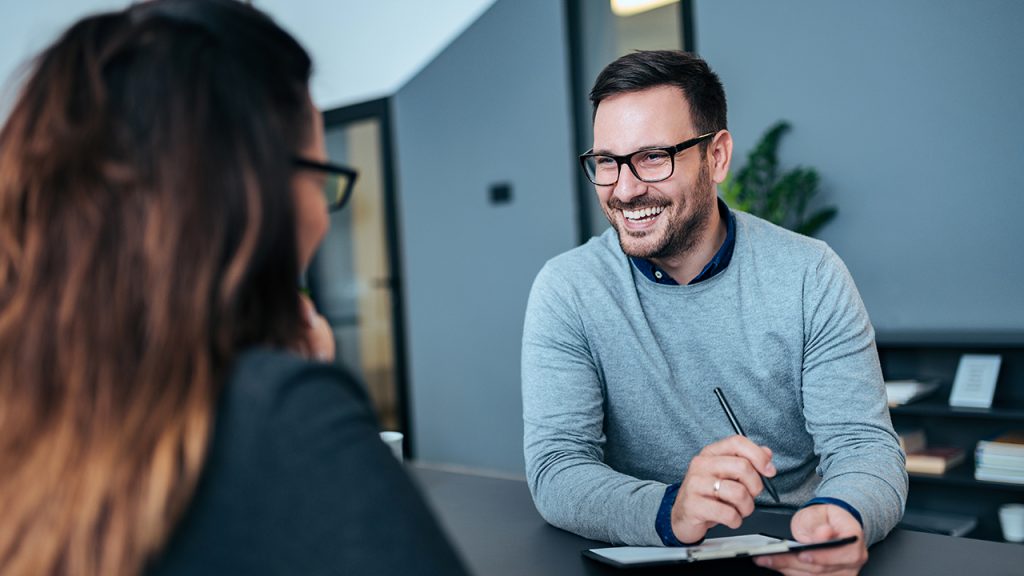 6 Tips for Knowledge Transfer Best Practices Post Hiring