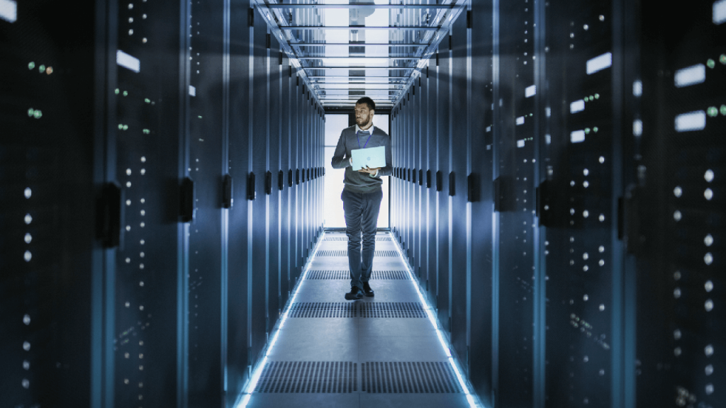 Data Center Exit Strategy: Key Decision Factors for a Successful Transition