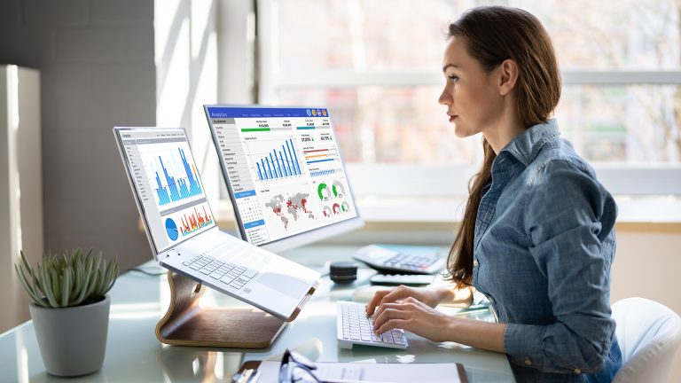 Enhancing Business KPI Metrics: Leveraging Hexaware PaymatiX™ for Data and Analytics in Banking