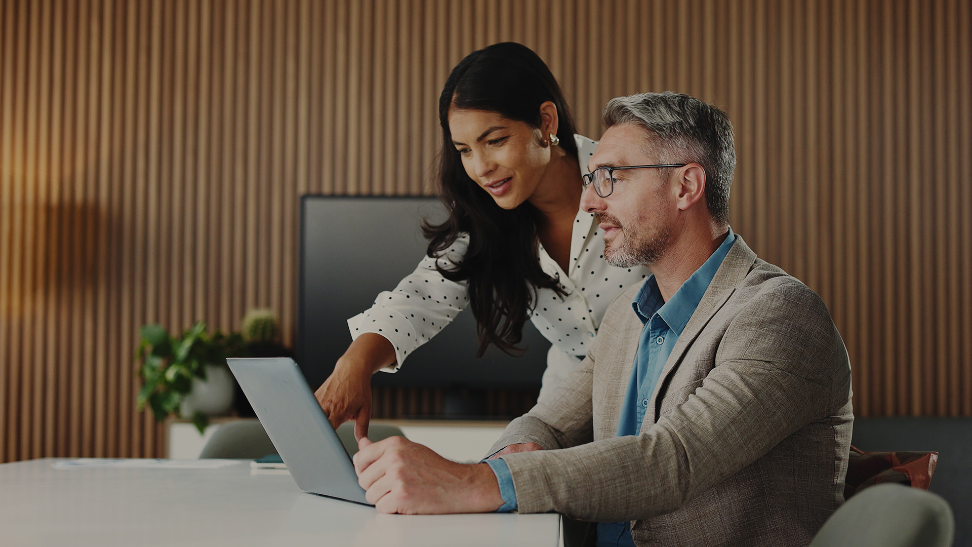 Insurance Legacy Modernization: Why AI Alone Is Not Enough