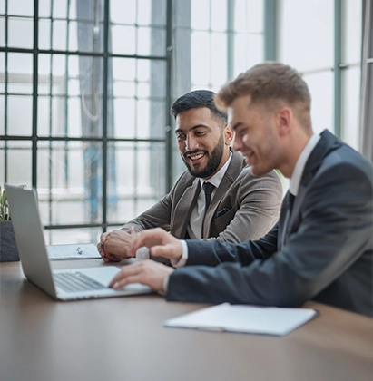 Professional automating cloud migration with Hexaware’s Amaze® for Cloud.