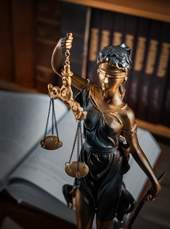 industries-professional-services-hero-legal-risk-and-compliance-mobile